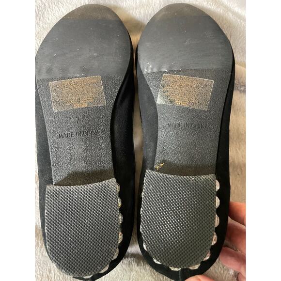 Womens Cushion Walk Almond Toe Flats by Avon Black Size 7 Rhinestones - Picture 6 of 9